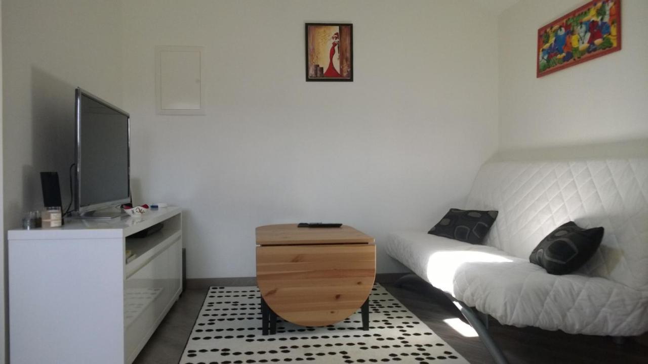 Isatis Appartement Bagnères-de-Bigorre Buitenkant foto